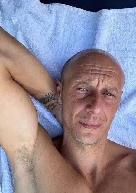 Dave из Турина, ищу на сайте знакомства без обязательств