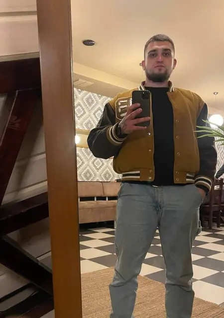 Я Vadim, 27 років з Білої Церкви, шукаю знайомство для приємного проведення часу