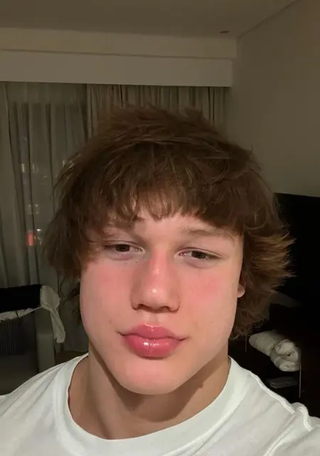 Кирил из Берлина, ищу на сайте открытые отношения