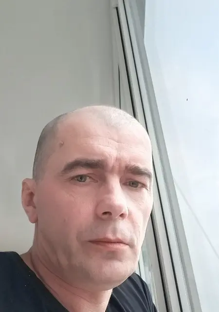 Дмитрий из Антрацита, ищу на сайте знакомства на одну ночь