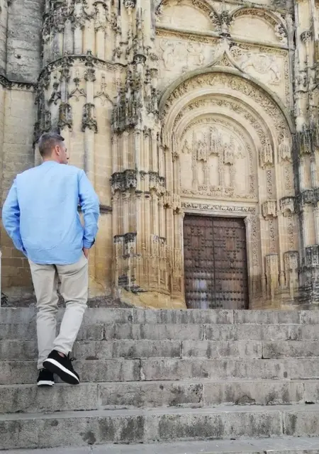 Soy Ruben, 37 años de Barcelona, busco conocer gente para lío de una noche