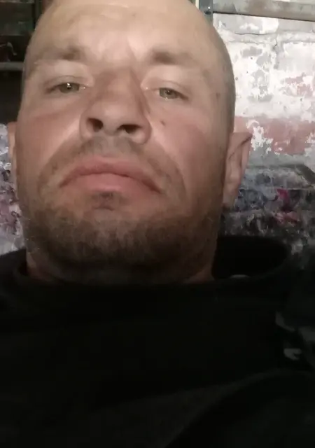 Вовка из Львова, мне 42, познакомлюсь на одну ночь