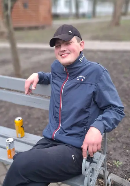 Виталий из Харькова, мне 31, познакомлюсь для приятного времяпровождения