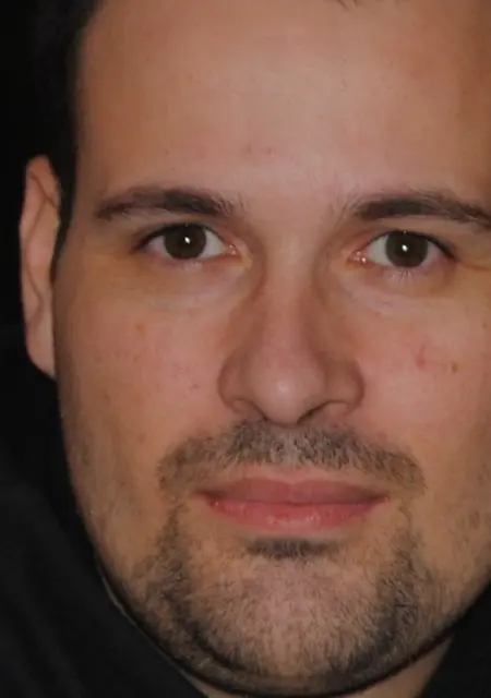 Soy Adrián, 37 años, conociéndome para hacer nuevos amigos en Madrid