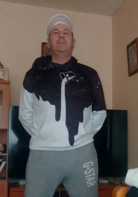 Soy Rino, 41 años, conociéndome para relación sin ataduras en Córdoba