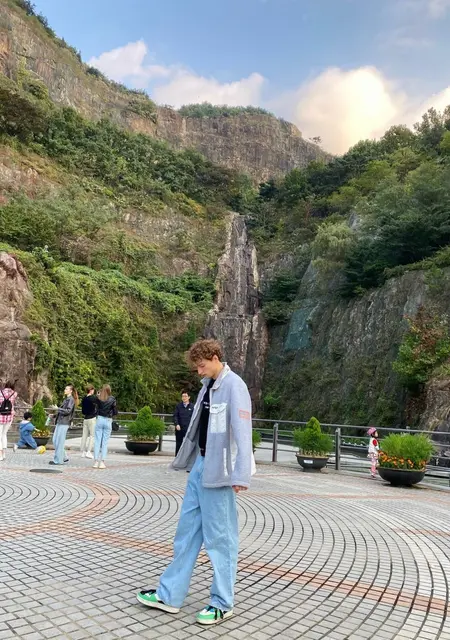 Valentin из Эрланген, ищу на сайте вирта