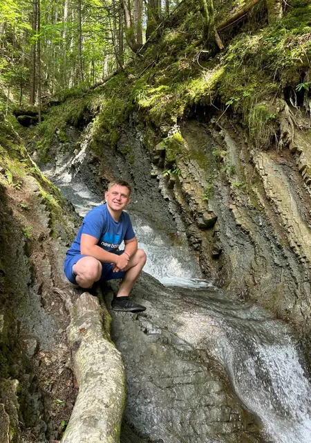 Олег з Полтавы, мені 24 років, познайомлюсь на одну ніч