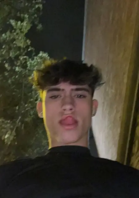 Я Mattihunter, 25, из Мюнхена, ищу знакомство для вирта