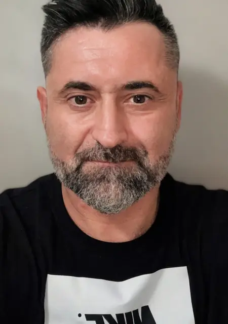 Soy Perero, 43 años, conociéndome para hacer nuevos amigos en Murcia