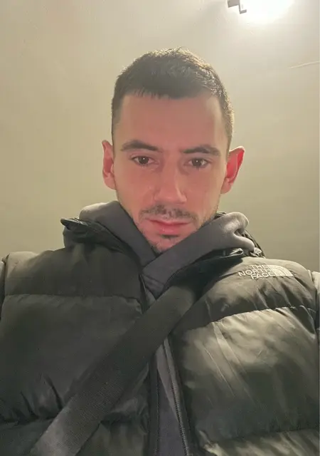 Андрей из Межовой, мне 27, познакомлюсь для открытые отношения