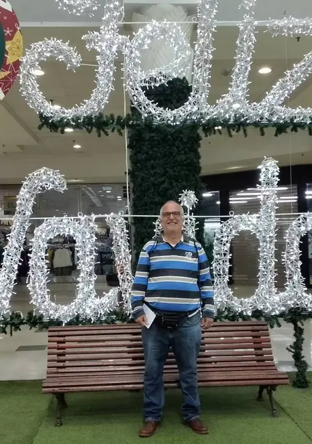 Soy Jose, 25 años, conociéndome para viaje en Madrid