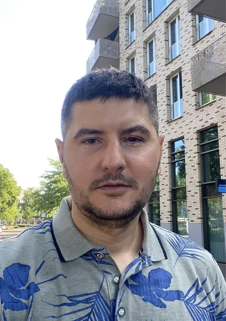 Mykola из Роттердама, ищу на сайте знакомства на одну ночь