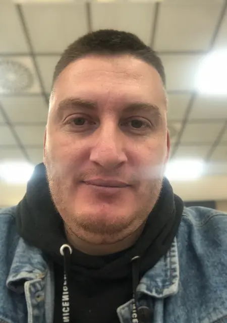 Я Alexandr, 35, знакомлюсь для приятного времяпровождения в Одессе