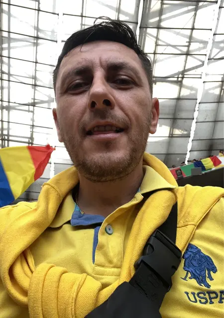 Я Kkk, 40, знакомлюсь на одну ночь в Дрэгэшани