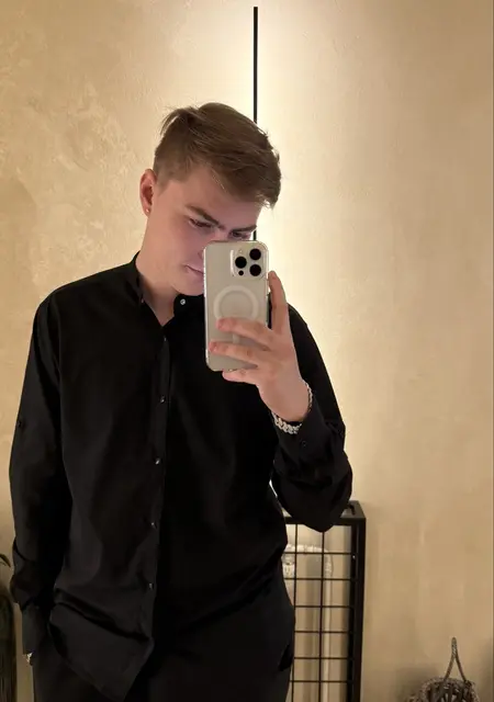 Я Сергей, 22, из Майнца, ищу знакомства на одну ночь