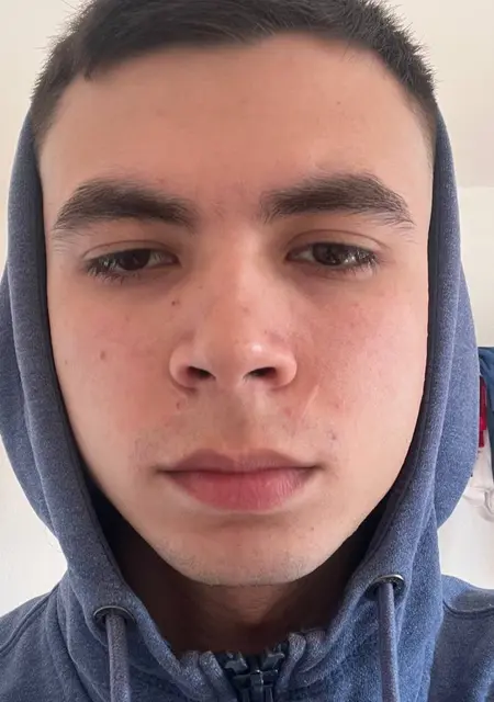 Я Марк, 19, знакомлюсь без обязательств в Амстердаме