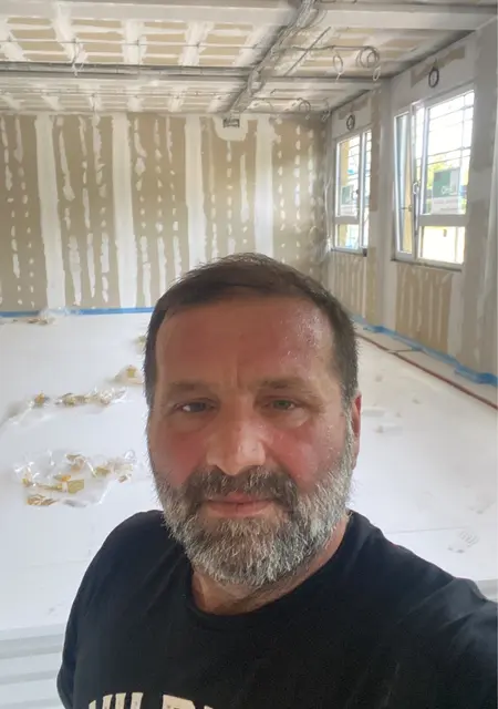 Я Deniz, 52, из Стамбула, ищу знакомство для открытые отношения