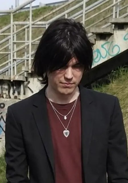 Сергей из Уральска, мне 23, познакомлюсь для открытые отношения