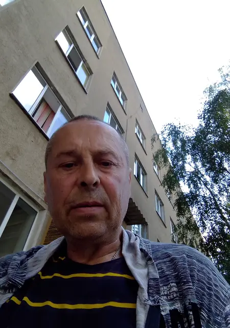 Я Игорь, 56, из Могилёва, ищу знакомства на одну ночь