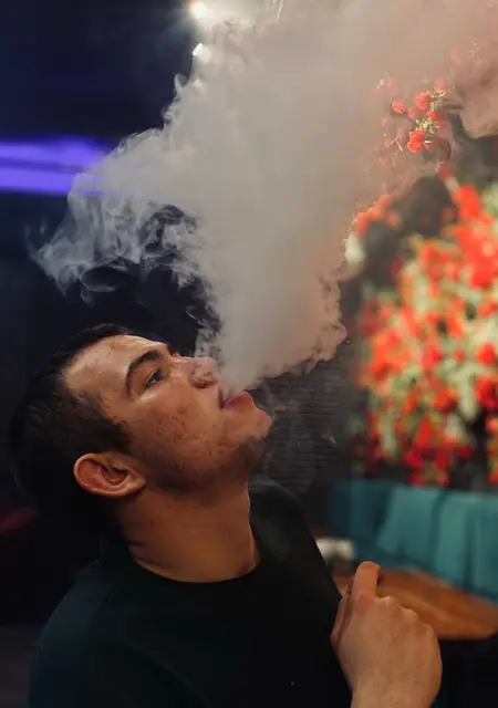 Я Глеб, 20, знакомлюсь без обязательств в Астане