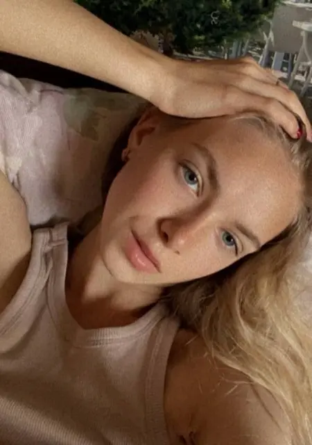 Анастасия из Днепра, ищу на сайте знакомства без обязательств