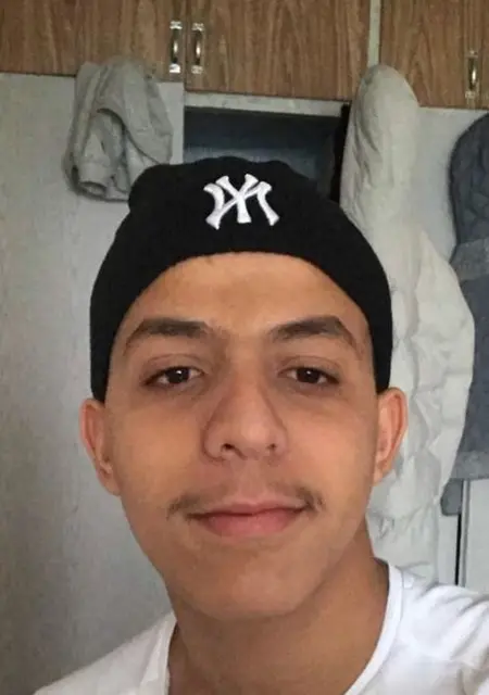 Ahmed из Гомеля, ищу на сайте знакомства без обязательств