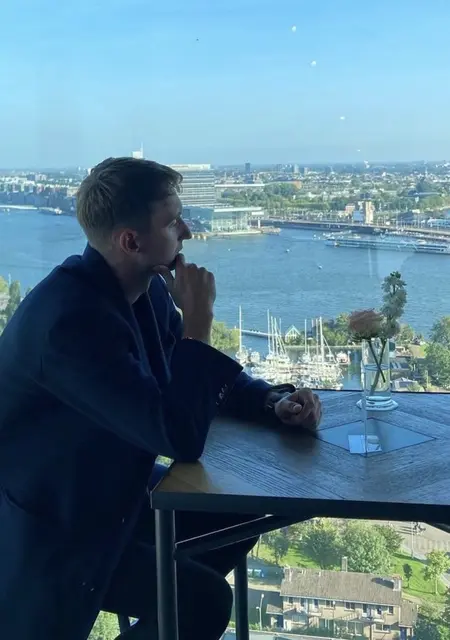 Alex из Барселоны, мне 25, познакомлюсь на одну ночь