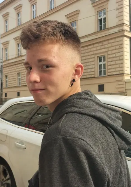 Бодя из Киева, мне 19, познакомлюсь на одну ночь