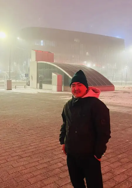 Я Халид, 23, из Астаны, ищу знакомство для постоянных отношений