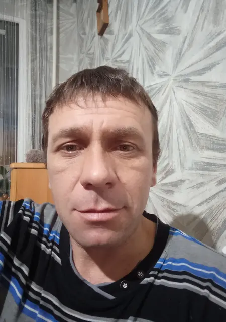 Я Валерий, 42, знакомлюсь без обязательств в Пинске
