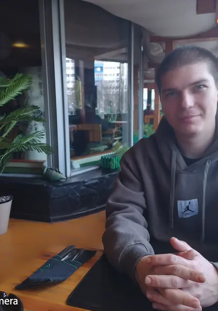 Иван з Донецька, мені 28 років, познайомлюсь на одну ніч