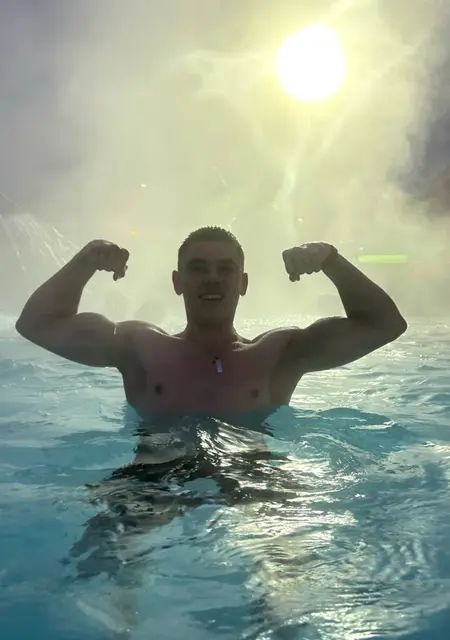 Vova из Лодзя, мне 18, познакомлюсь на одну ночь