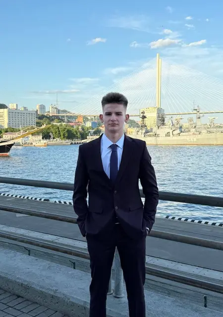 Я Matvey, 18, из Артема, ищу знакомство для приятного времяпровождения