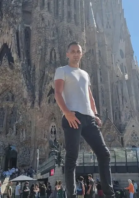 Я Filip, 38, из Крайовы, ищу знакомство для открытые отношения