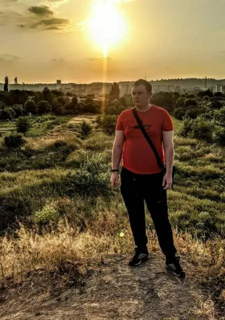 Александр з Кривого Рогу, мені 28 років, познайомлюсь для дружби