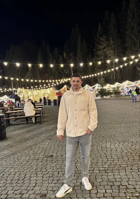 Андрій из Одессы, мне 28, познакомлюсь без обязательств