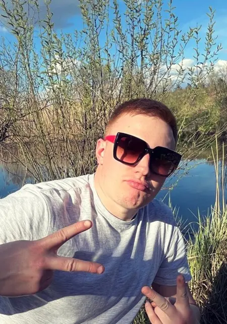 Я Влад, 28, знакомлюсь для приятного времяпровождения в Каменском