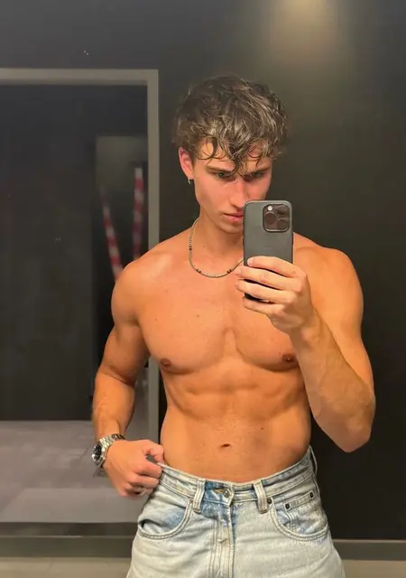 Я Ayaz, 21, знакомлюсь без обязательств в Тире