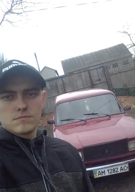 Я Иван, 27 років з Полтавы, шукаю знайомства без зобов'язань