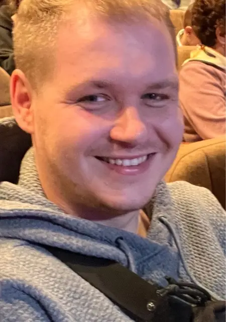 I'm Jackson, 31 from Swindon, seeking connections for long-term