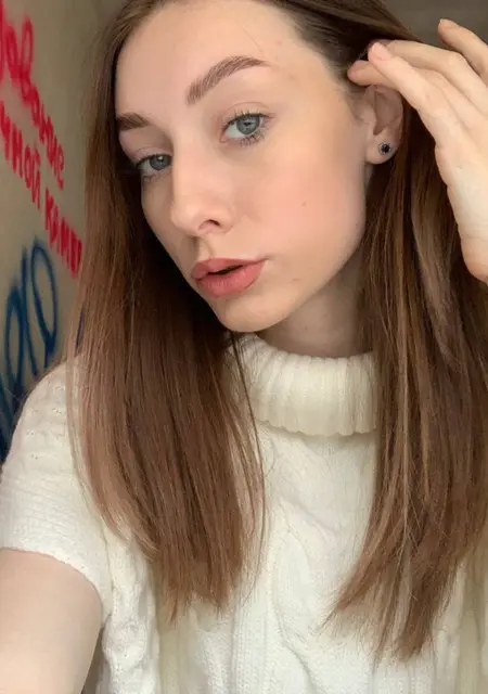 Катя из Минска, ищу на сайте вирта