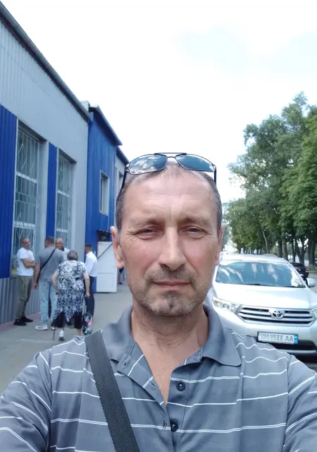Я Игорь, 49 років, знайомлюсь для дружби у Полтаве