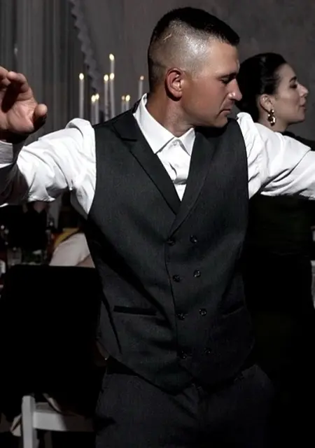 Я Денис, 29, из Аберистуит, ищу знакомство для общения