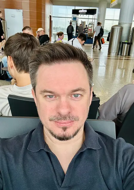 Я Eugeniy, 41, знакомлюсь на одну ночь в Дубае