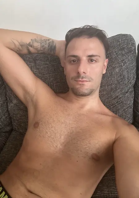 Я Fabrizio, 33, из Рима, ищу знакомства без обязательств