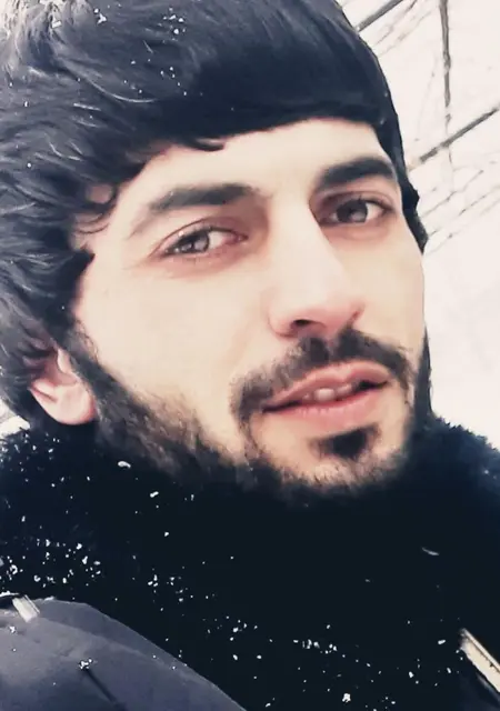 Я Edmon, 31, из Еревана, ищу знакомство для постоянных отношений