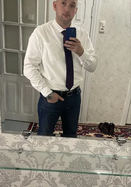 Дмитрий из Гомеля, ищу на сайте постоянные отношения