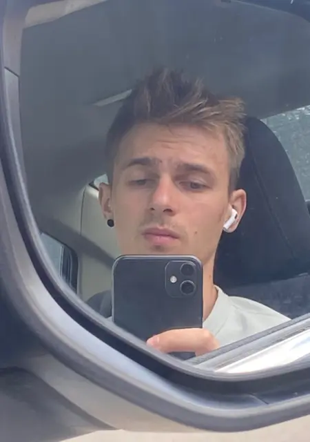 Я Влад, 22 років, знайомлюсь для приємного проведення часу у Білій Церкві