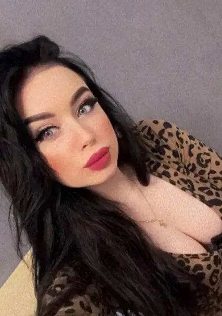 Маша из Варшавы, мне 23, познакомлюсь для постоянных отношений