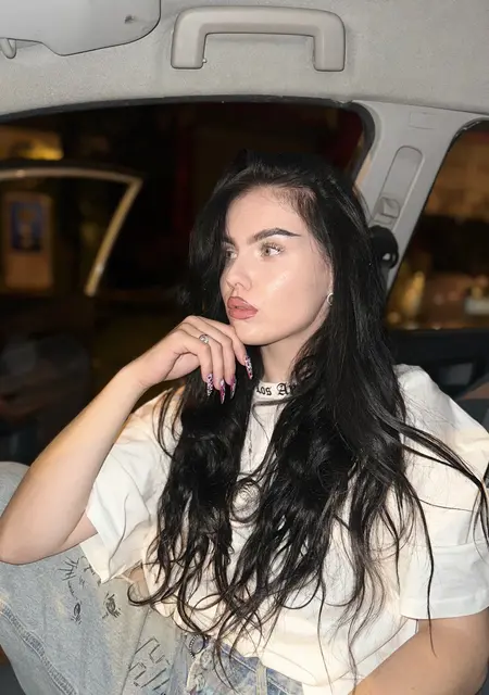 Я Aleksa, 20 років, знайомлюсь для дружби у Одесі